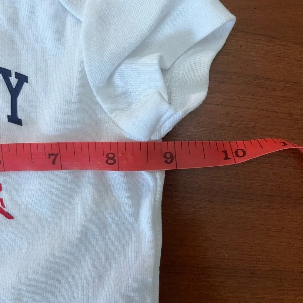 🇺🇸 Disney x Old Navy Mickey Mouse Bodysuit – 0-3M Red, White & Cute!